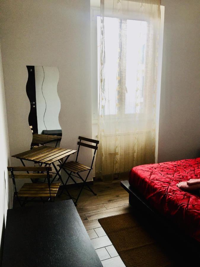 House Alessandrino Affittacamere Roma