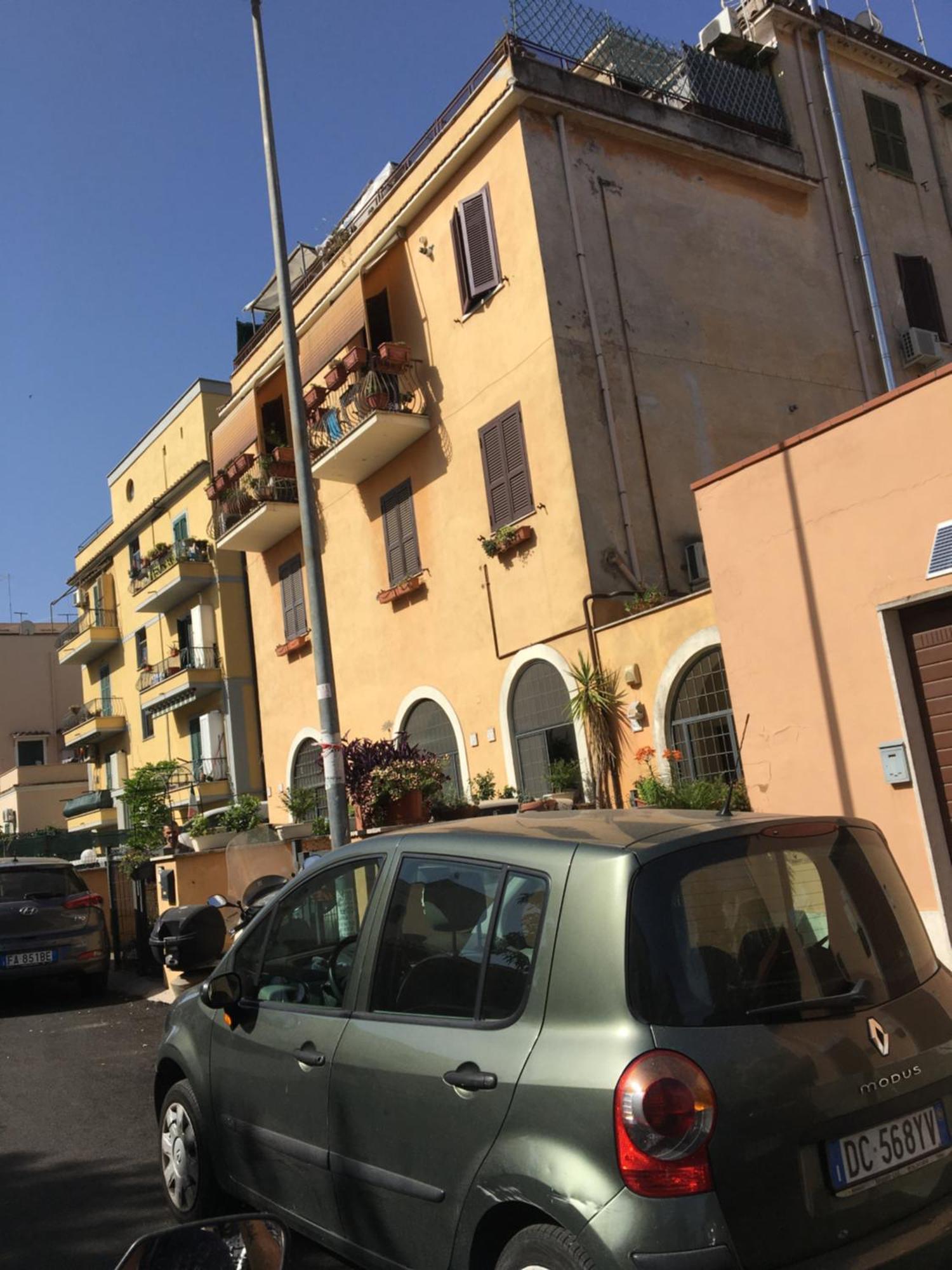 House Alessandrino Rome